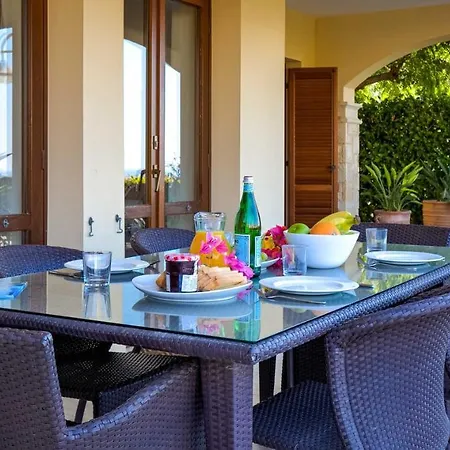 Ground Floor Anthos With Beautiful Sea Views On Aphrodite Hills *