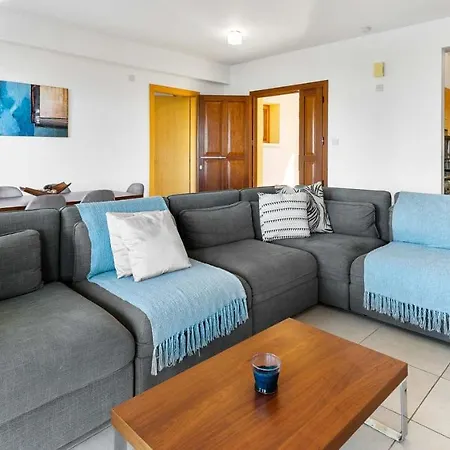 Ground Floor Anthos With Beautiful Sea Views On Aphrodite Hills דירה קוקליה