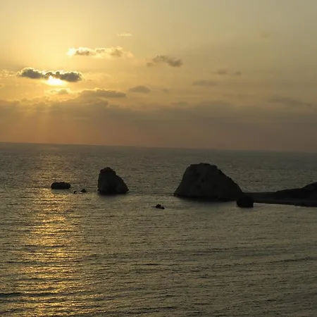 Ground Floor Anthos With Beautiful Sea Views On Aphrodite Hills Apartment