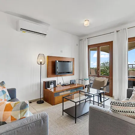 Ground Floor Anthos With Beautiful Sea Views On Aphrodite Hills Appartamento