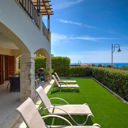 Ground Floor Anthos With Beautiful Sea Views On Aphrodite Hills Daire *