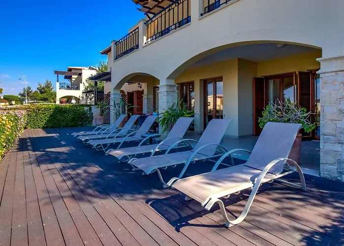 Ground Floor Anthos With Beautiful Sea Views On Aphrodite Hills Lägenhet *