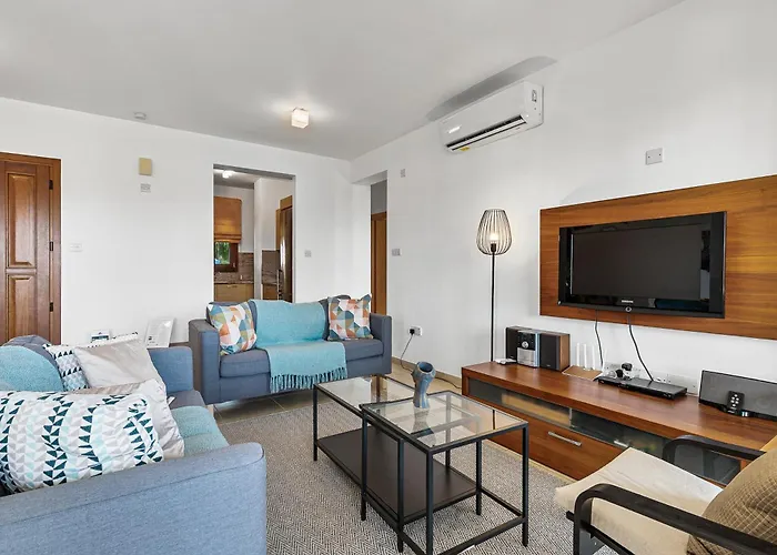 Ground Floor Anthos With Beautiful Sea Views On Aphrodite Hills * Kouklia